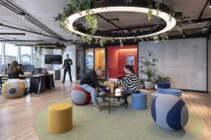 WTC FZ - Uruguay - Contract Workplaces