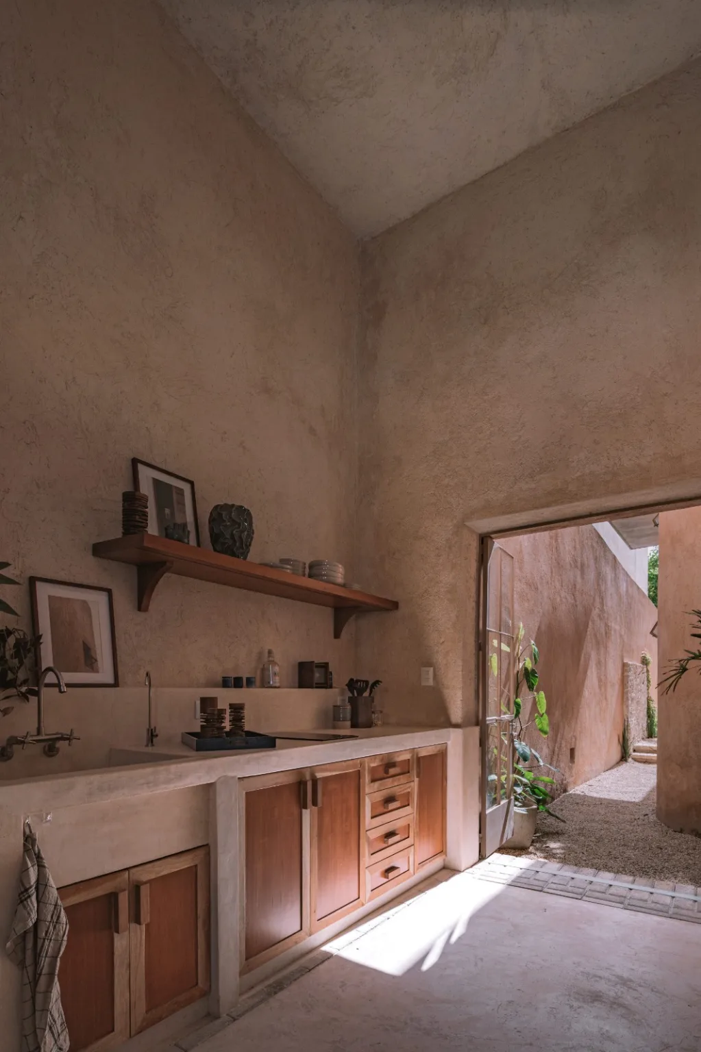 WhatsApp Image 2025-11-17 at 09.36.16 (4)