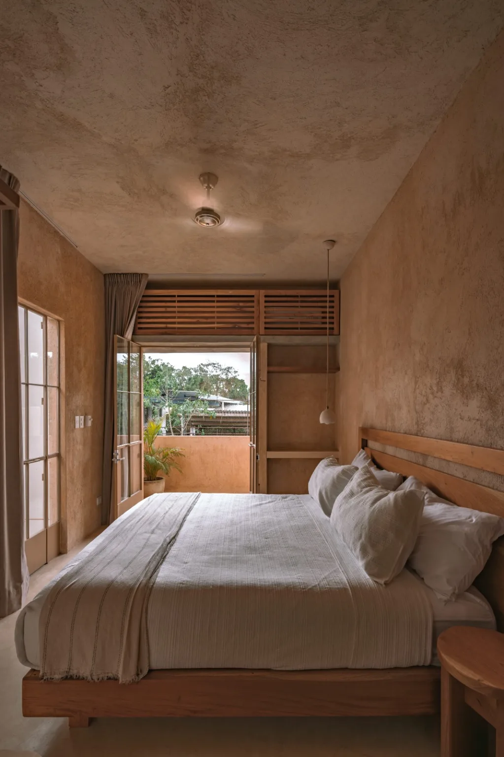 WhatsApp Image 2025-11-17 at 09.36.16 (5)